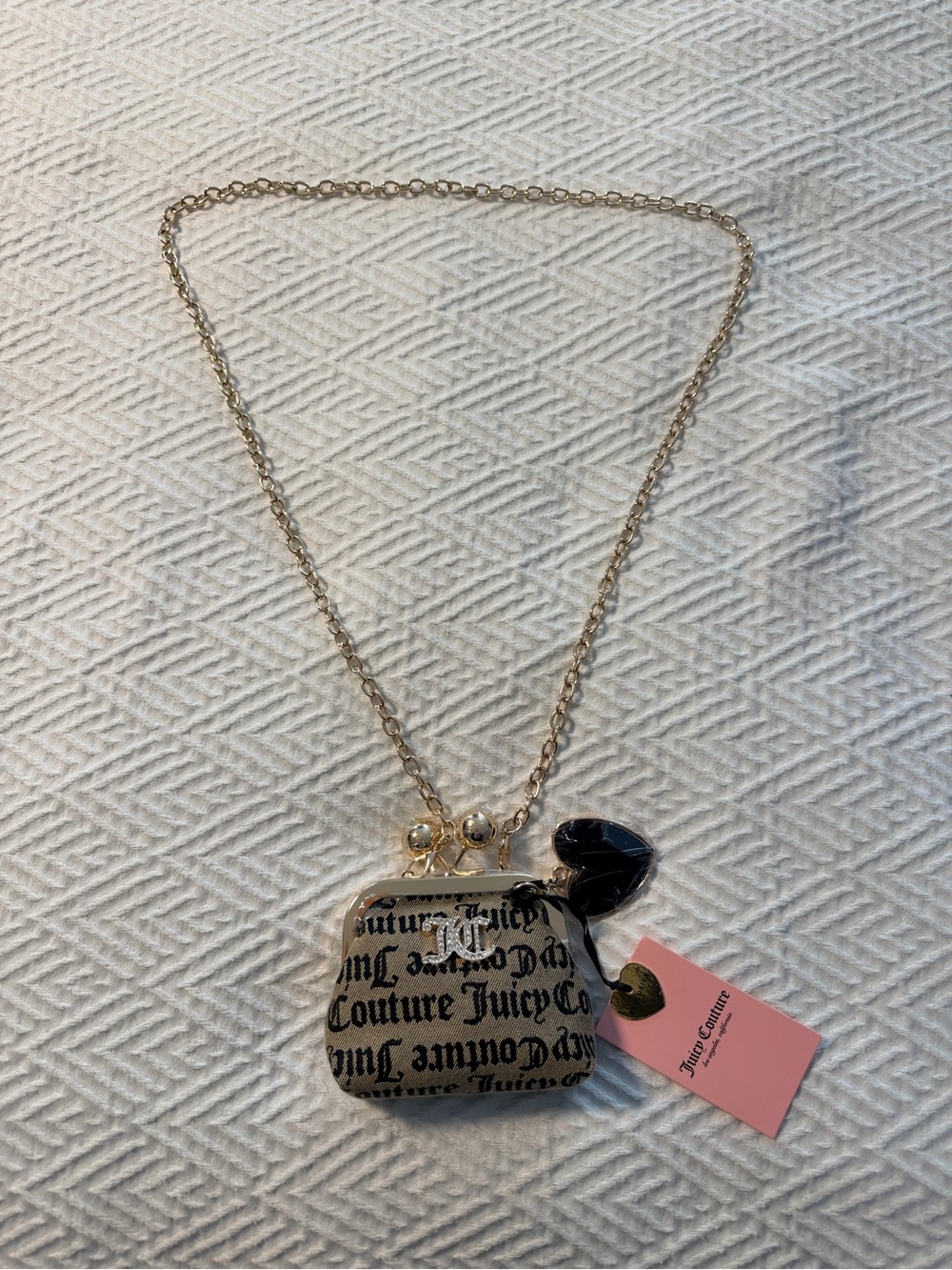 Juicy Couture Gold-Tone Logo Coin Purse kisslock  - Black/Gold